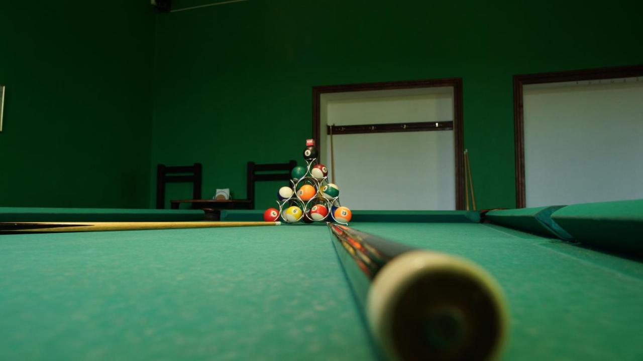 U Dvori Hotel Podgorodtsy Luaran gambar