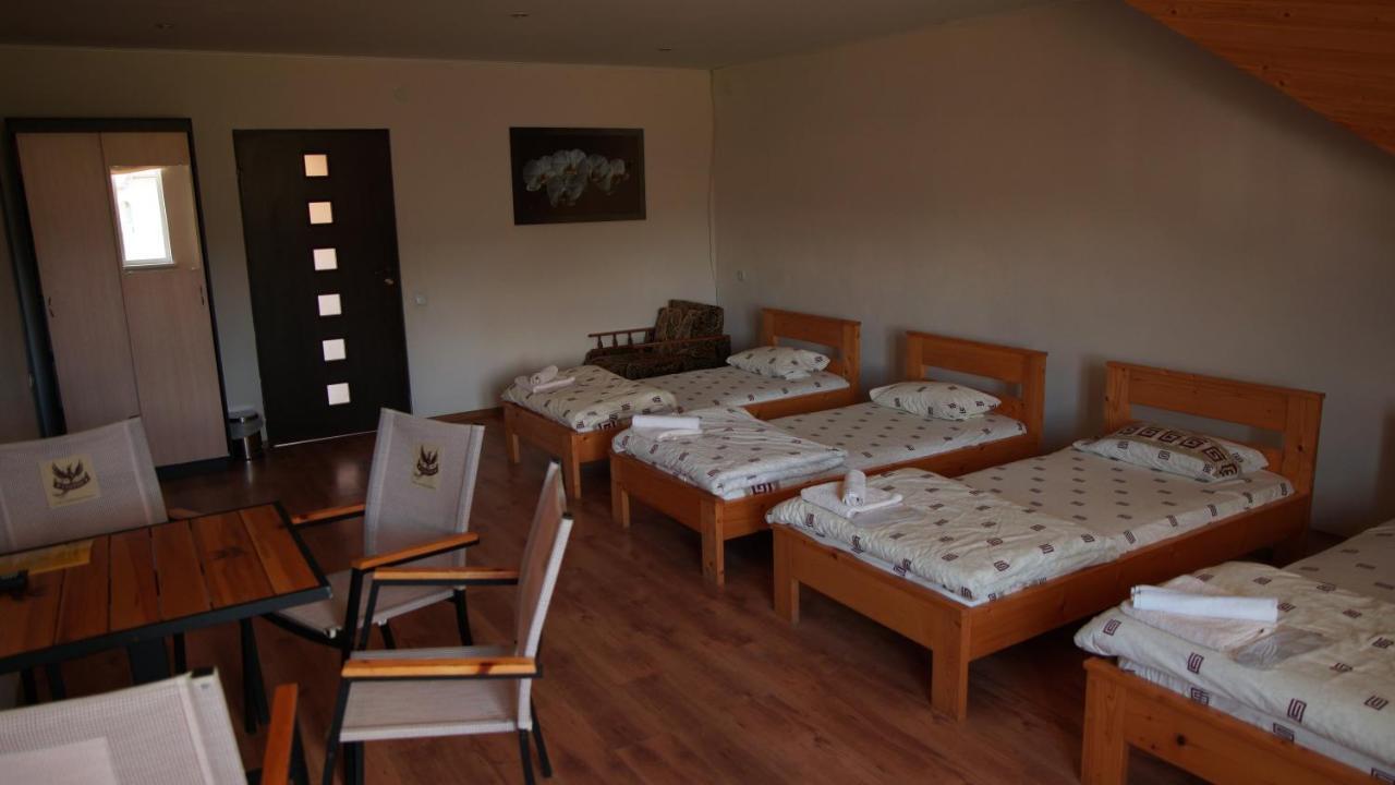 U Dvori Hotel Podgorodtsy Luaran gambar